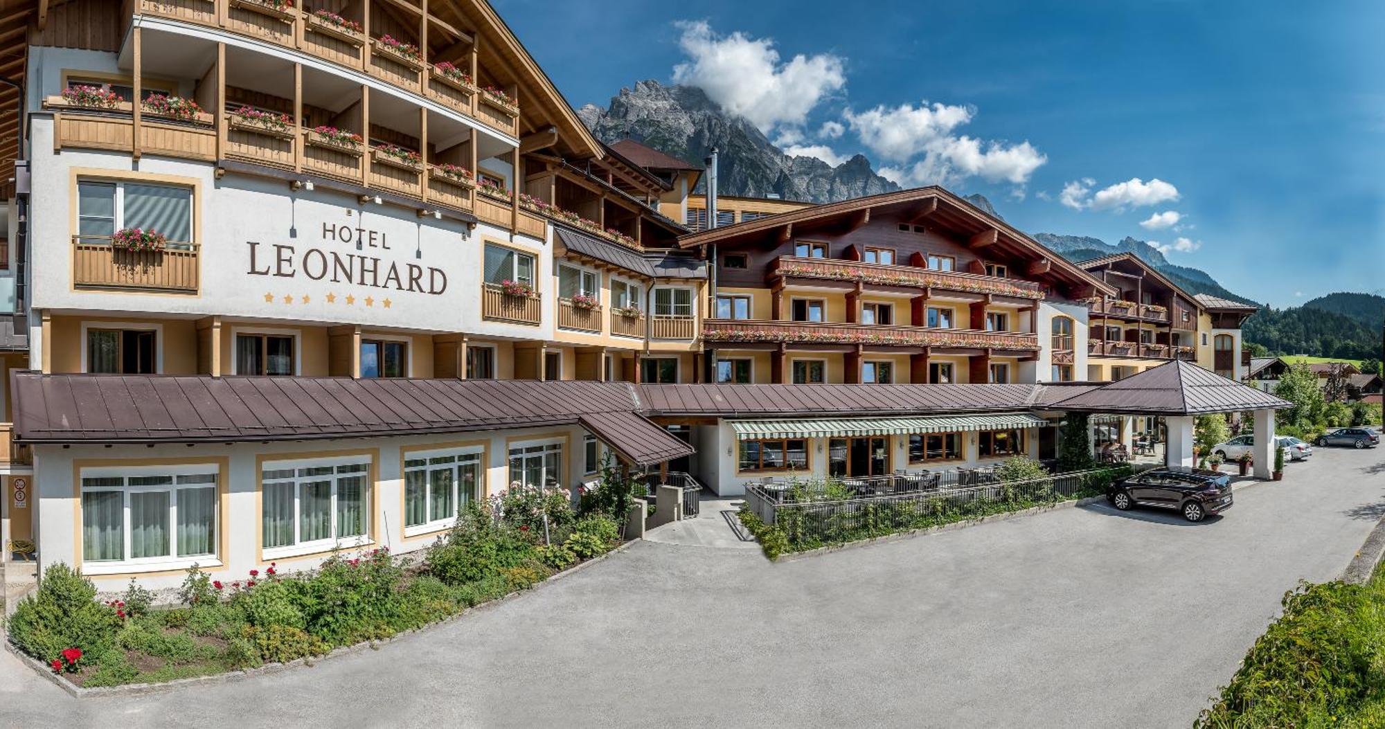 Hotel Leonhard Leogang Esterno foto
