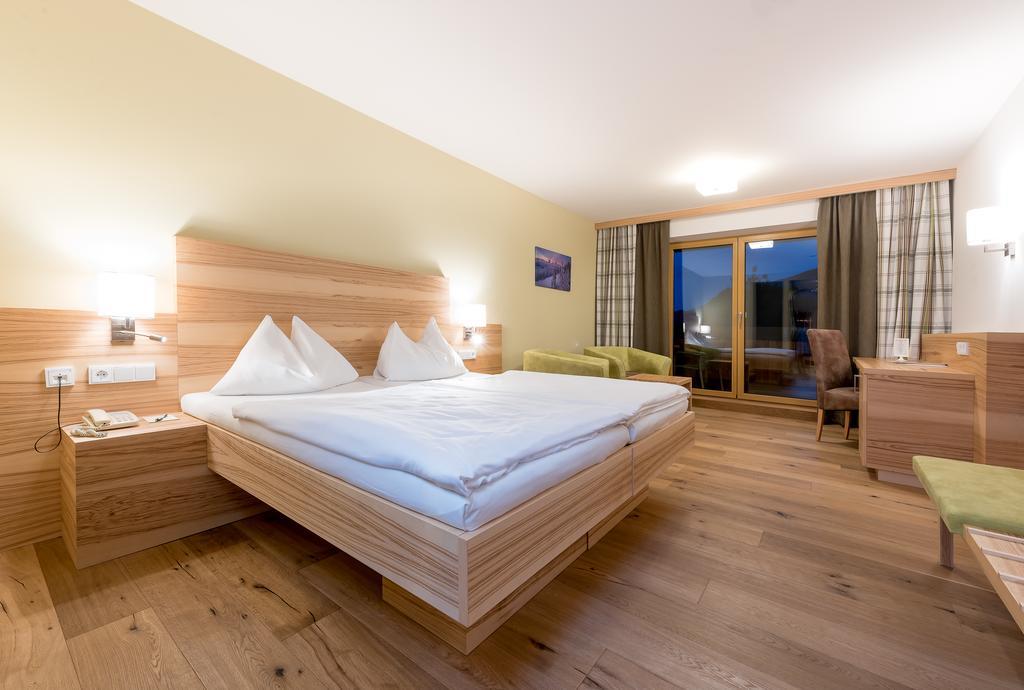 Hotel Leonhard Leogang Esterno foto