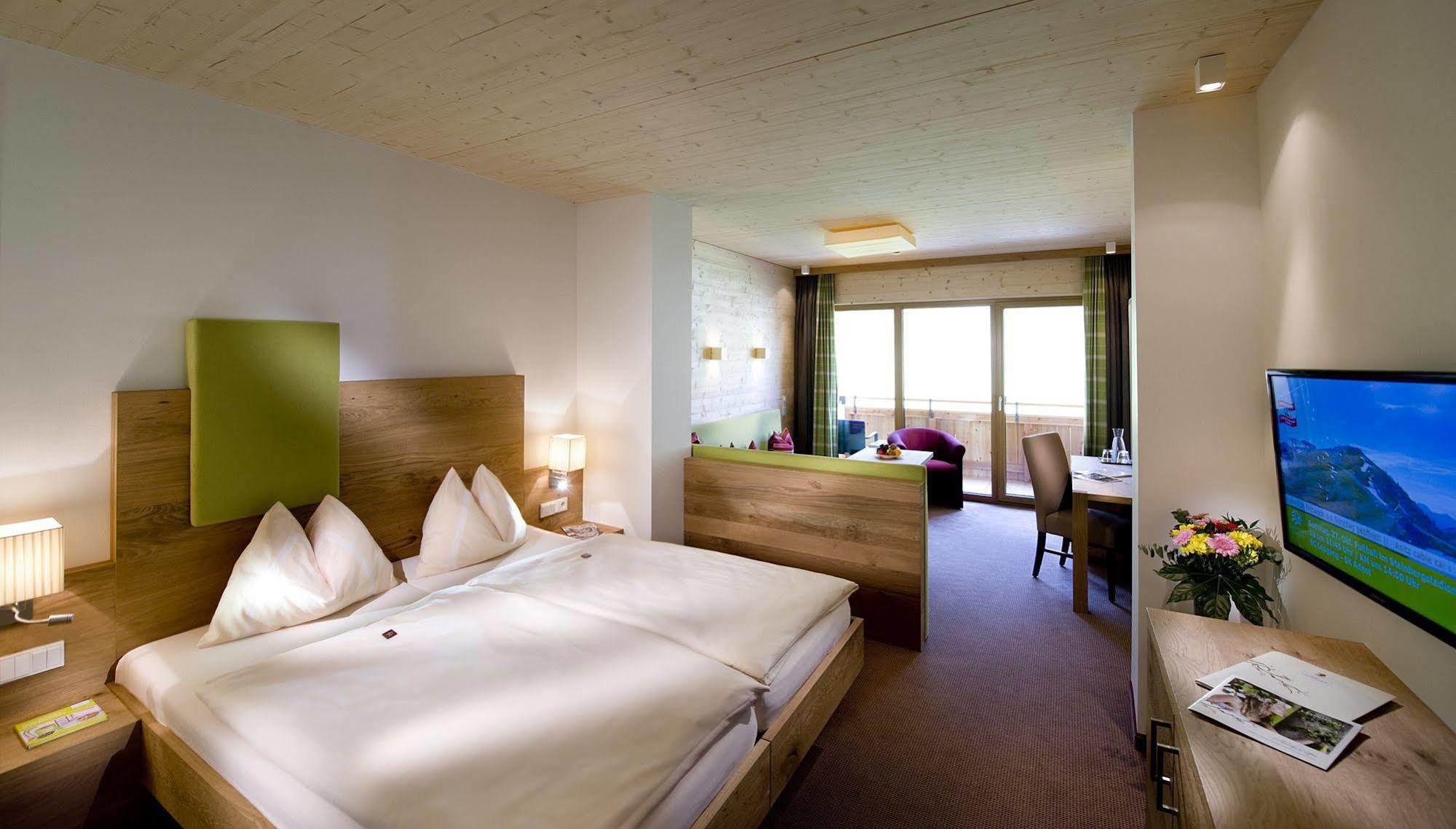 Hotel Leonhard Leogang Esterno foto
